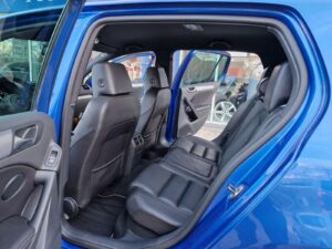 Volkswagen Golf VI R 4Motion