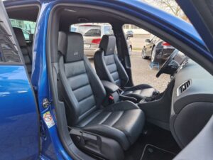 Volkswagen Golf VI R 4Motion