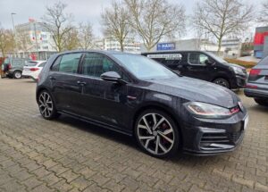 Volkswagen Golf VII GTI Performance