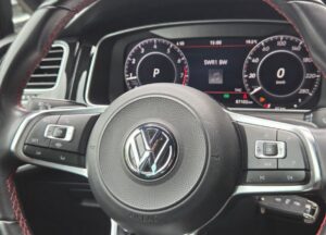 Volkswagen Golf VII GTI Performance