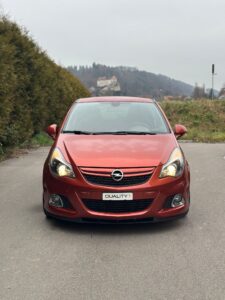Opel Corsa 1.6 Turbo OPC Nürburgring Edition – 211cv