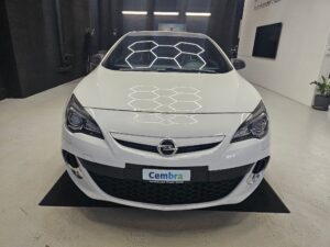 OPEL Astra GTC 2.0 Turbo OPC – 280 CV