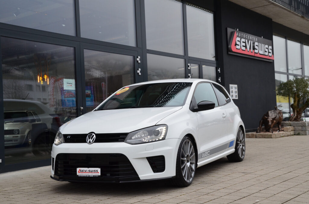 Volkswagen Polo 2.0 TSI R WRC