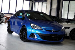 Opel Astra OPC 2.0 Turbo – 280 CV
