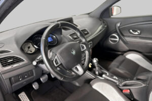 Renault Mégane RS 2.0 Turbo – 250 CV